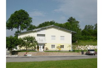 Австрия Privát Feldkirchen in Kärnten, Екстериор